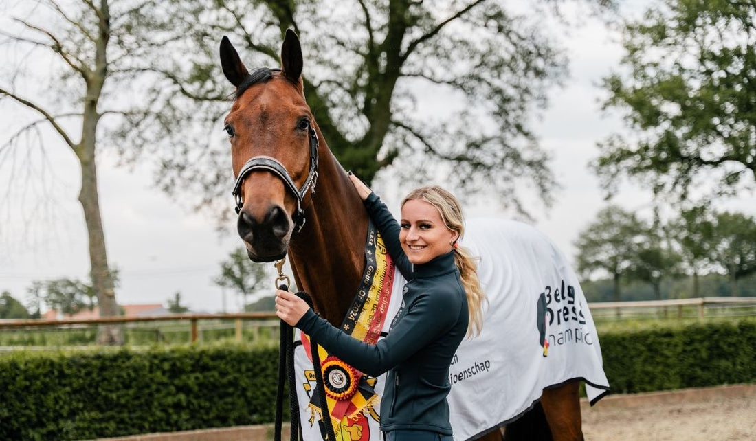 Jette riding