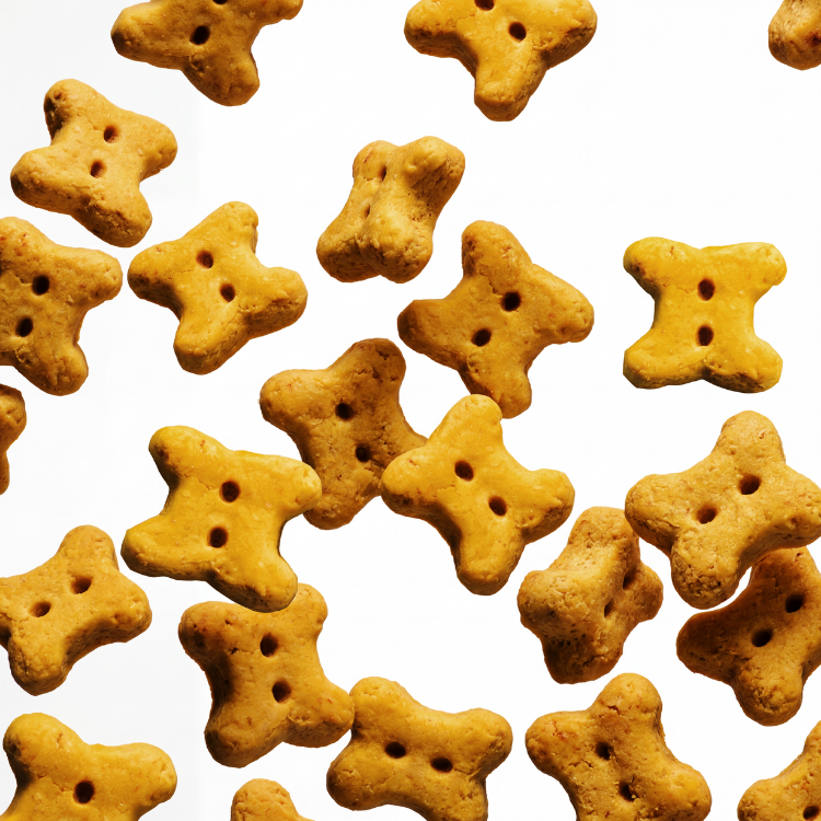 Imby Bed Time snacks apaisants pour chiens, biscuits végétaux à la camomille et au curcuma, soutiennent la relaxation et le calme, aident à apaiser les chiens et à soutenir la santé des articulations, friandise naturelle pour un repos nocturne paisible, snack très appétent. | localization: FR