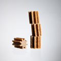 Imby plantaardige dental sticks voor honden, ondersteunen de tandgezondheid en helpen tandplak te verminderen, helpen de tanden te reinigen en het tandvlees gezond te houden, verrijkt met munt en peterselie voor een frisse adem, natuurlijke en zeer smakelijke dagelijkse kauwsnack. | localization: NL