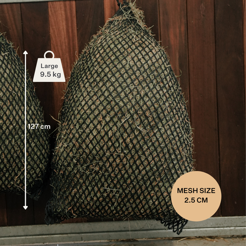 Knotless hay net for horses, designed for gentle slow feeding and improved digestive comfort.
